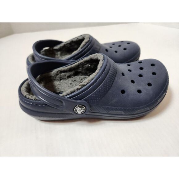 Junior Boys Footwear Crocs size 3 Hiking Boots size 3 - Picture 3 of 11